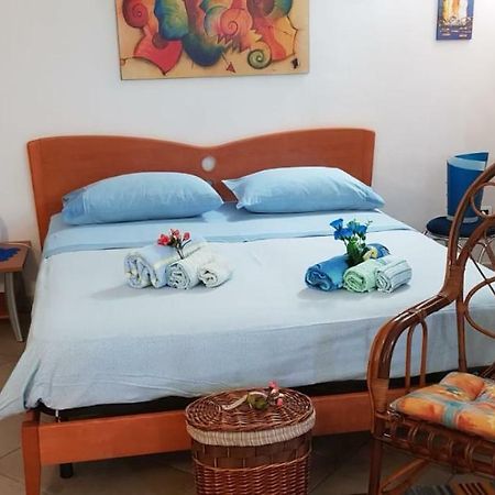 Guest House Mary Марцамеми Екстериор снимка