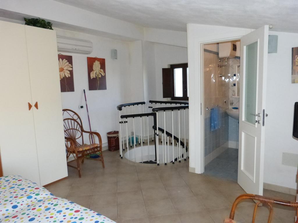 Guest House Mary Марцамеми Екстериор снимка